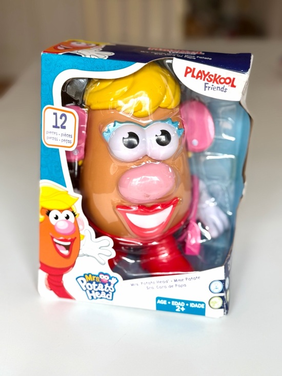 Other - Playskool Friends Mrs. Potato Head Classic 12 Pieces Hasbro NWT